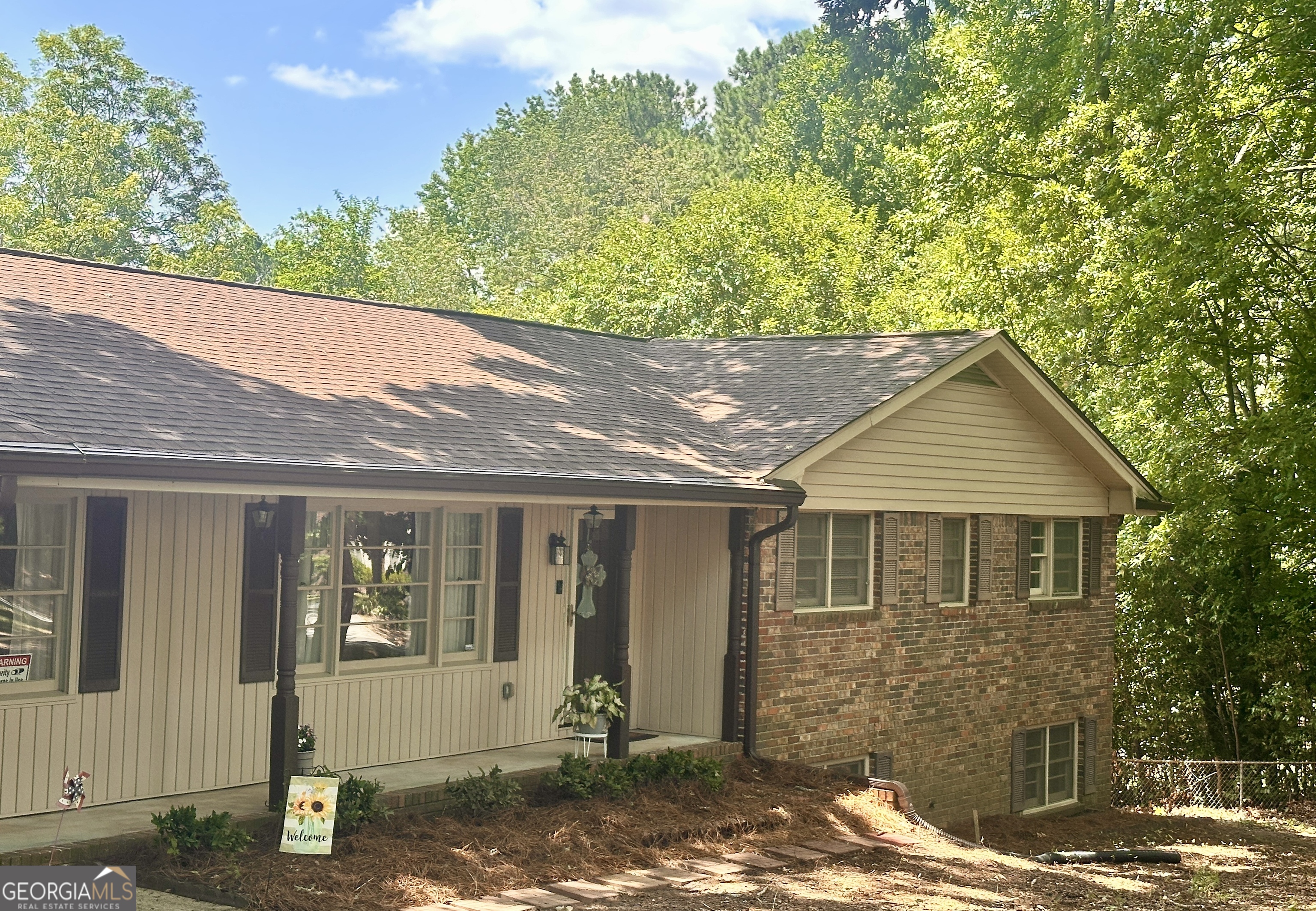3607 Rainbow CIR