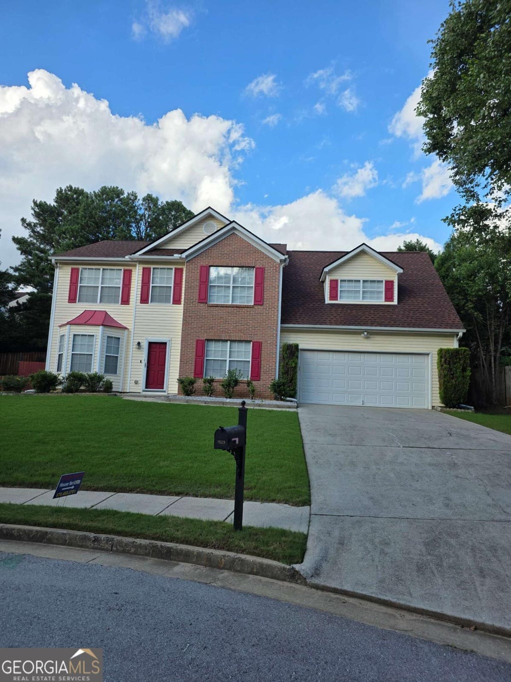 Photo of 1529 Sydney Pond Circle, Lawrenceville, GA 30046 (MLS # 10876275)