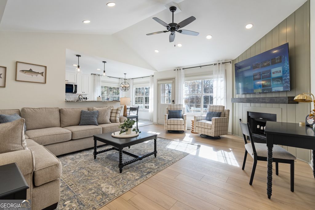 Photo of 17 N Ridge Drive NW, Adairsville, GA 30103 (MLS # 10653910)