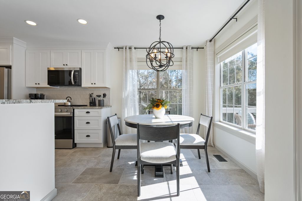 Photo of 17 N Ridge Drive NW, Adairsville, GA 30103 (MLS # 10653910)