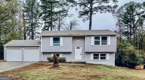 Photo of 3591 Bramblevine Circle, Lithonia, GA 30038 (MLS # 10654245)