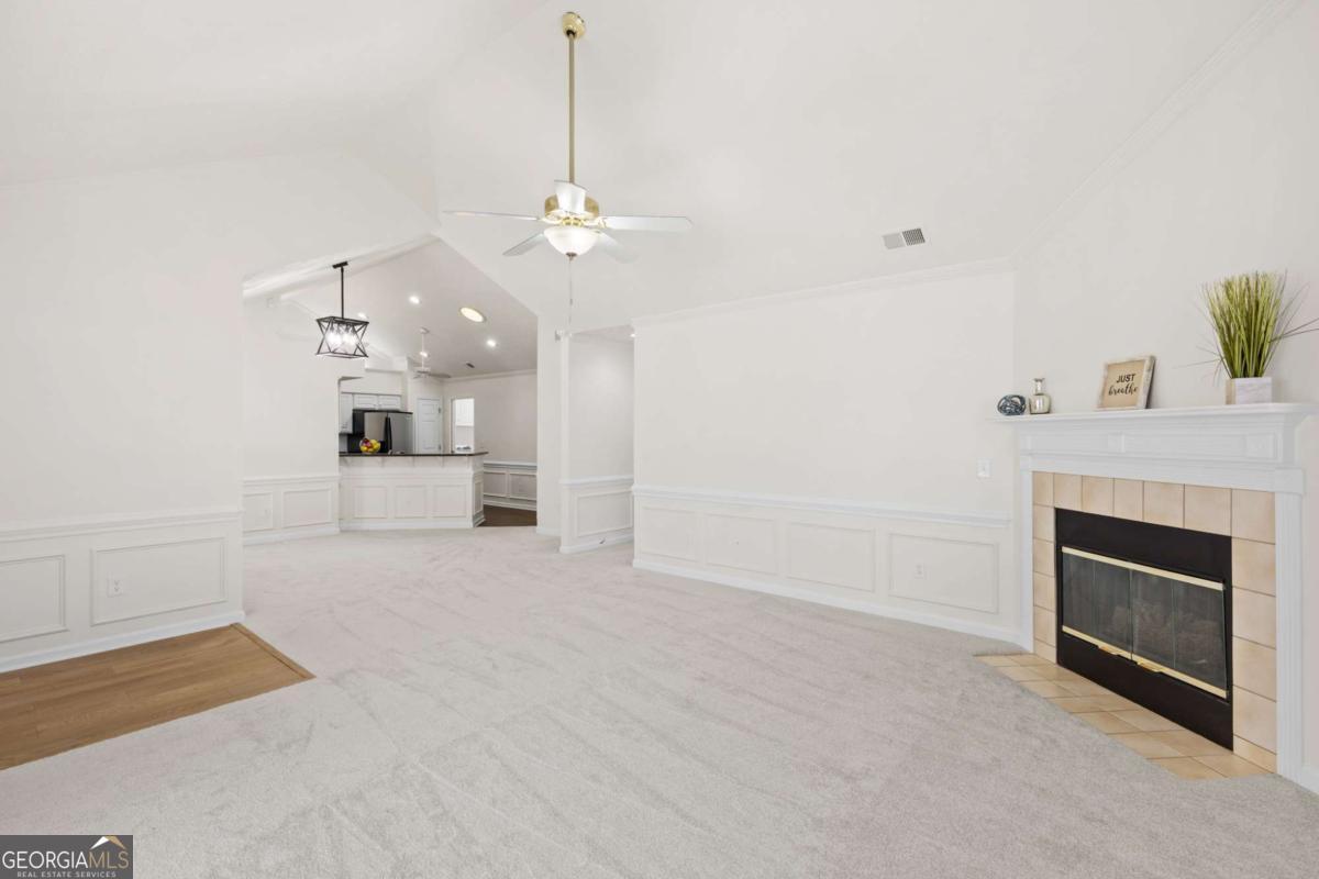 3733 Vineyards Lake CIR NW 24