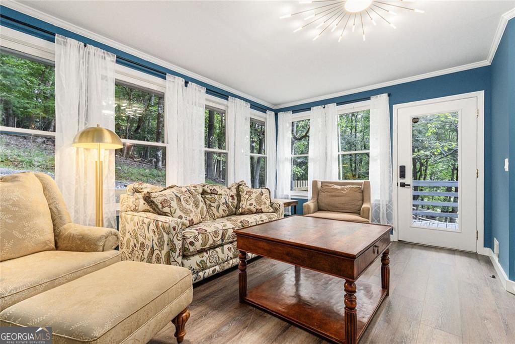 220 Fox Den CIR