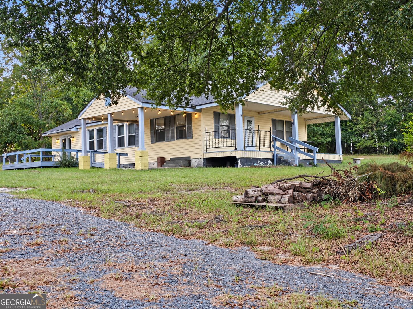 7056 Geneva HWY