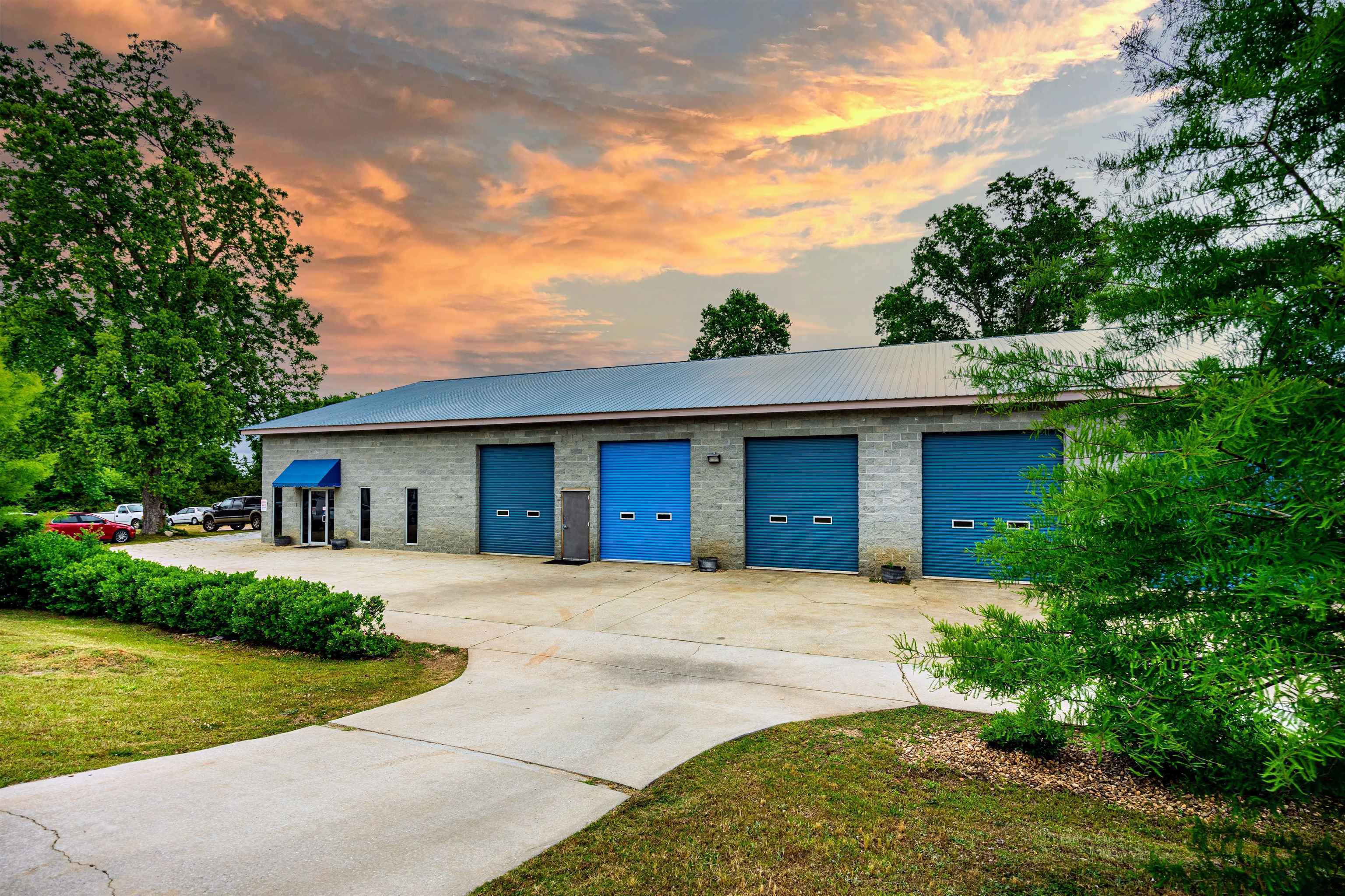 1201 Hogansville RD