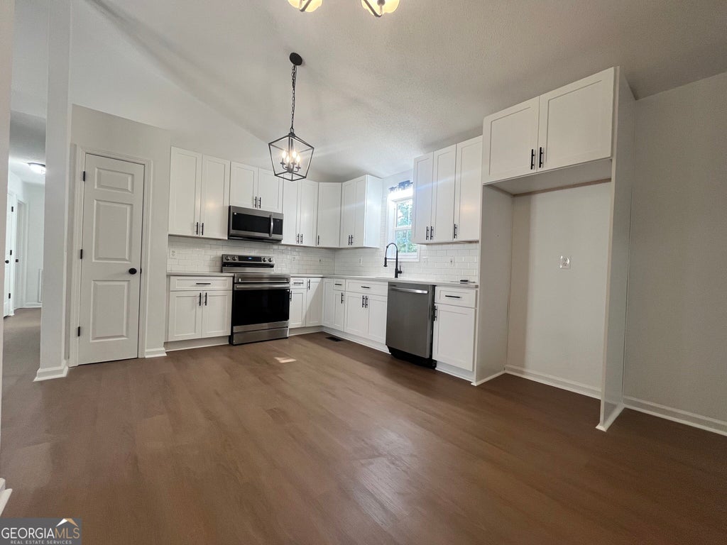 Photo of 247 Sonora Drive SE, Calhoun, GA 30701 (MLS # 10878714)