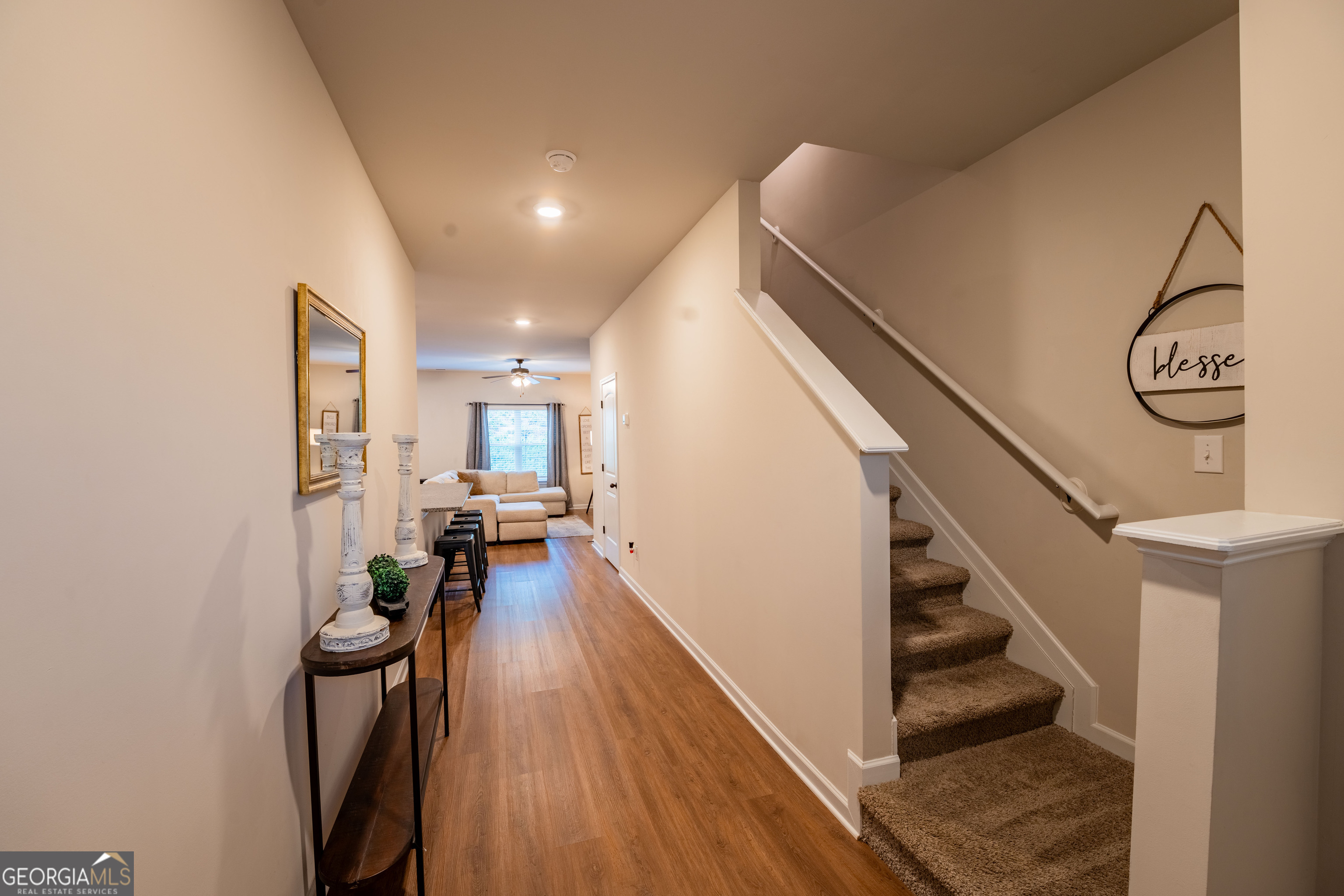 156 White Mountain PASS