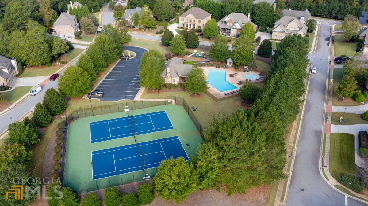 Rowan Oak - Residential