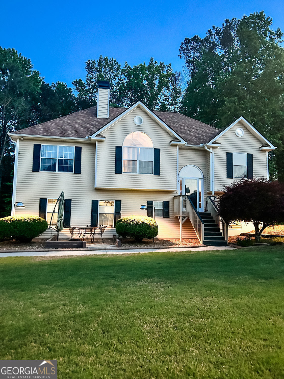 3809 Autumn View LN NW