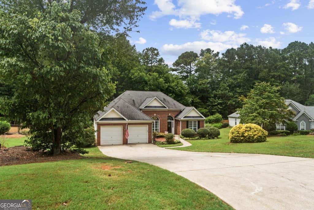 Photo of 128 Fallow Lane, Acworth, GA 30101 (MLS # 10814911)