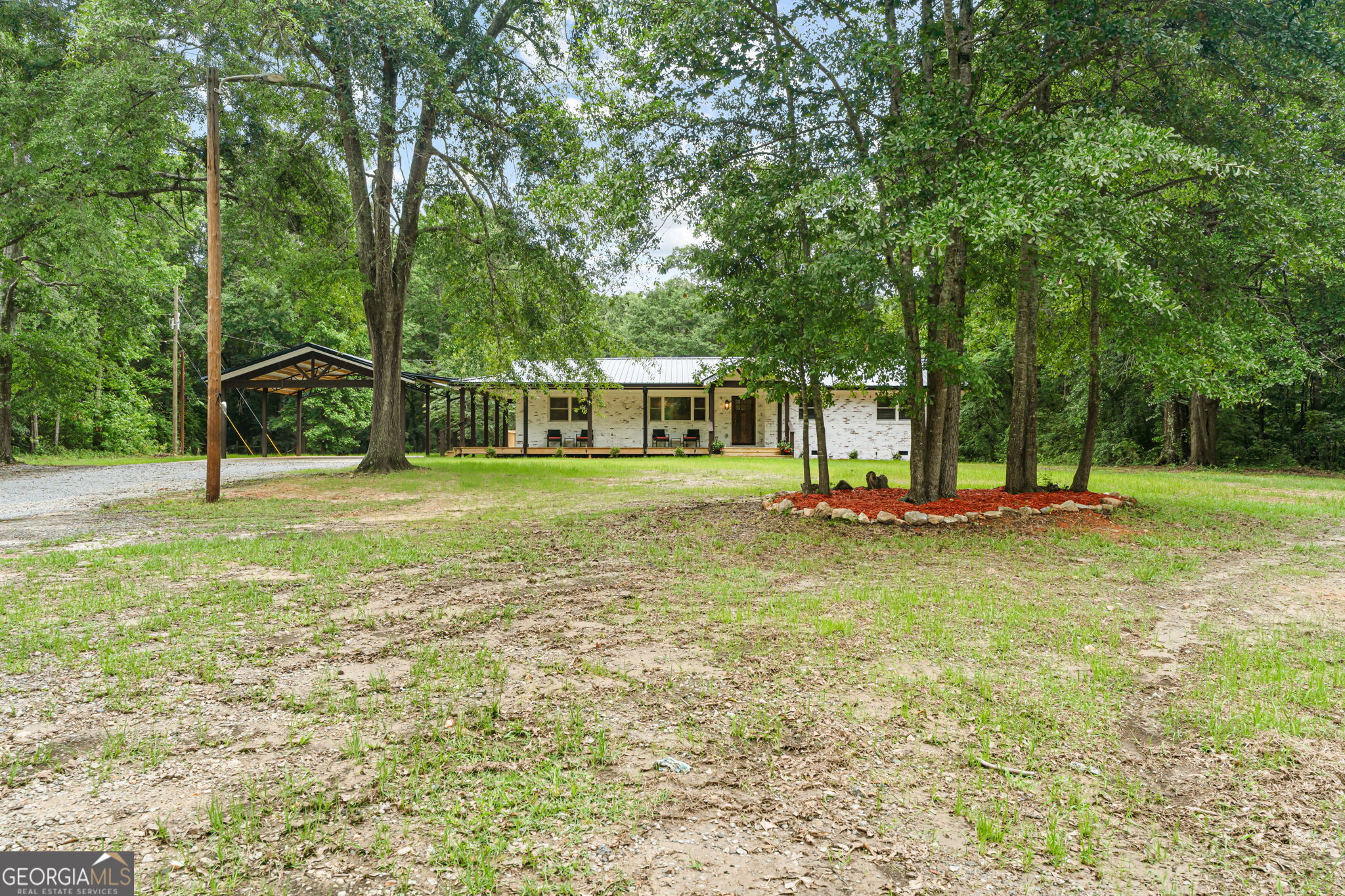 1132 Highway 341 S