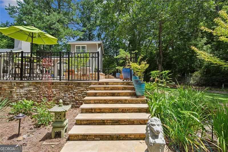 Sandy Springs - Residential