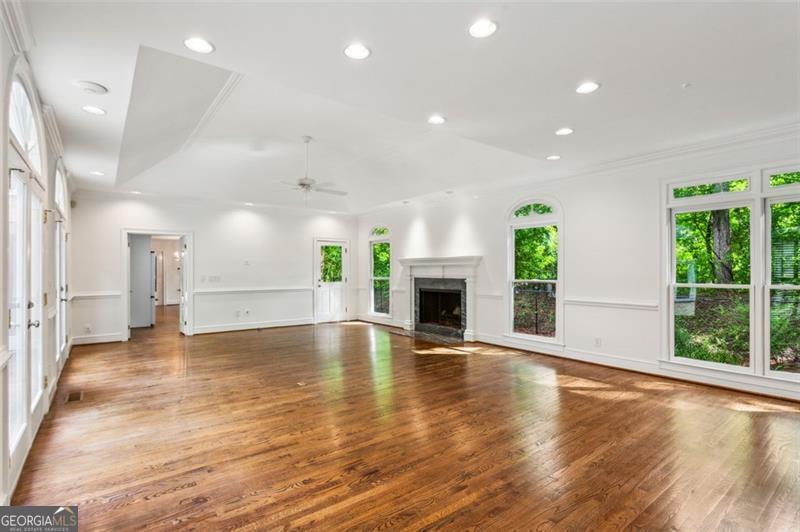 Sandy Springs - Residential