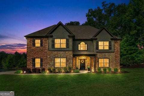 Photo of 3 Westwood Lake Drive, Newnan, GA 30263 (MLS # 10853581)