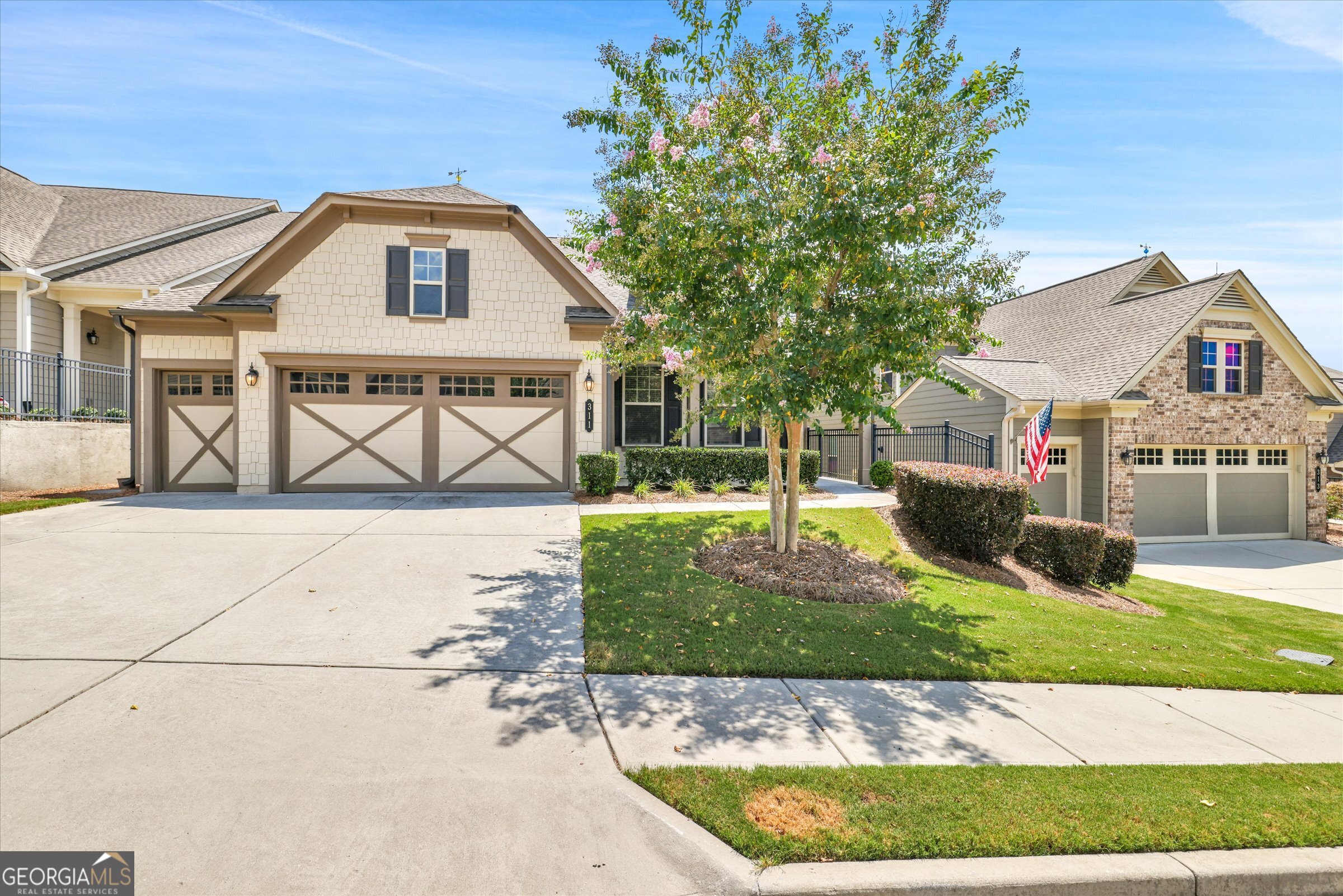 311 Honey Locust CT
