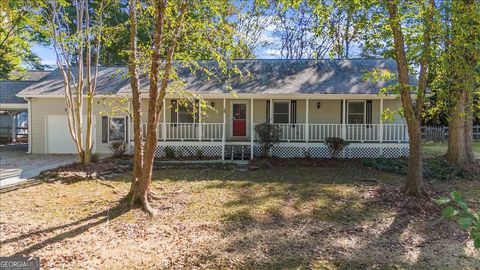 5660 Mercedes DR Cumming GA 30041