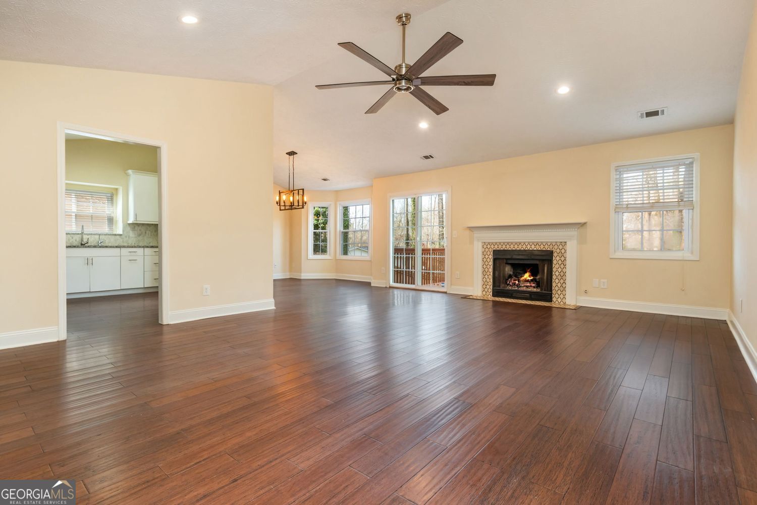 4207 Harris Ridge CT