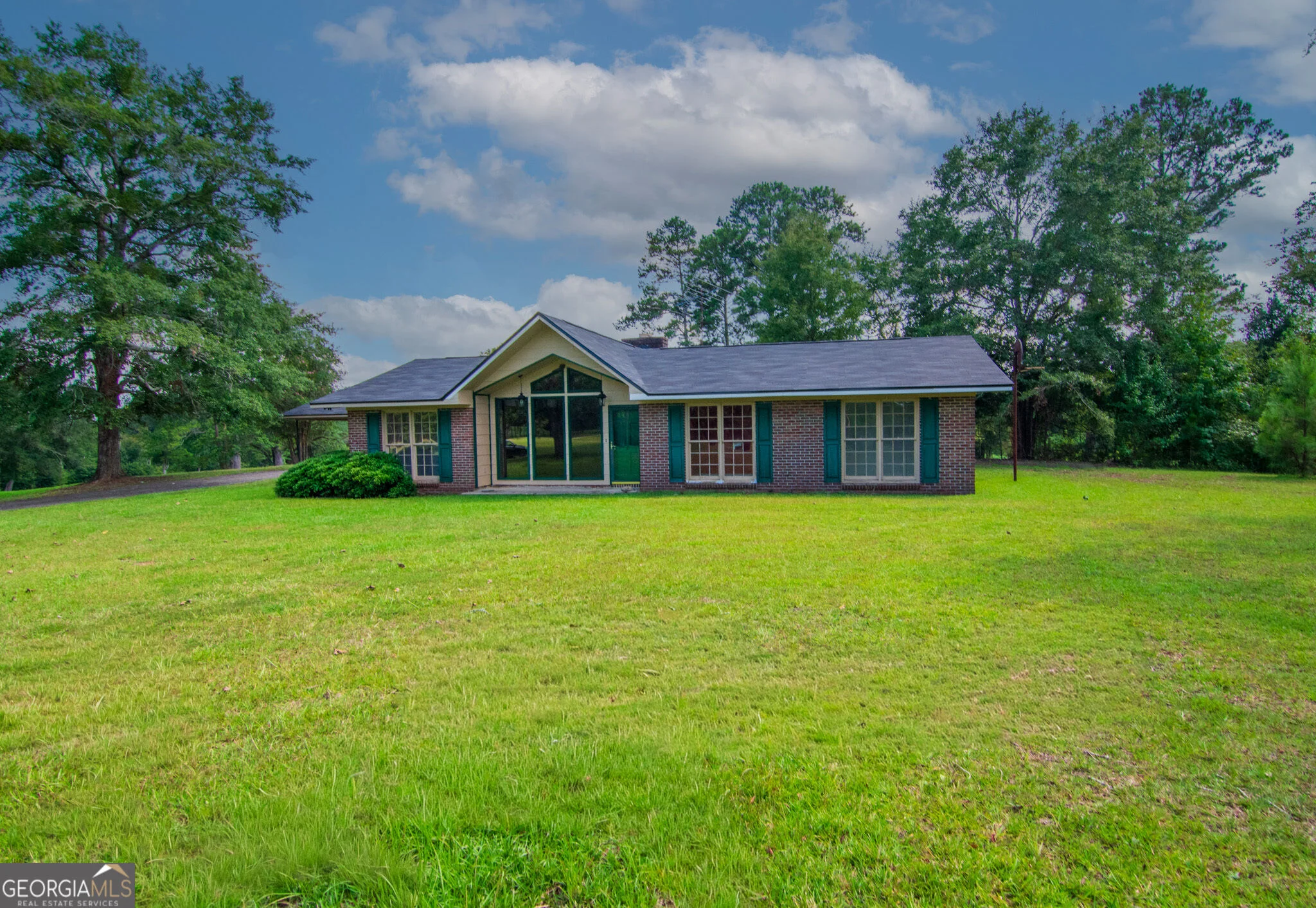 616 Twin Lakes Road, Waverly Hall, GA, 31831