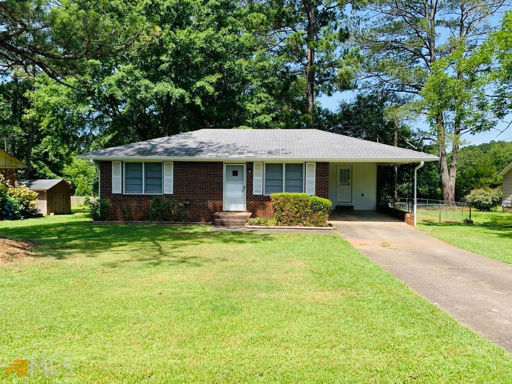 Photo of 6 Ozmore Street, Newnan, GA 30263 (MLS # 10758812)