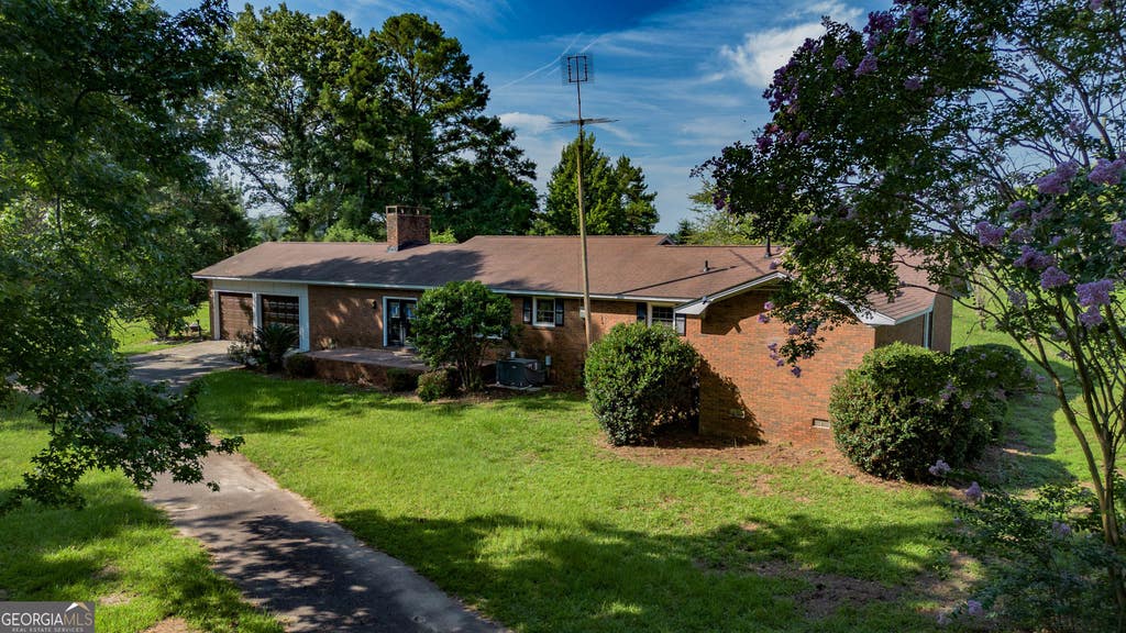 Photo of 99 Lamar Road, Vienna, GA 31092 (MLS # 10803750)