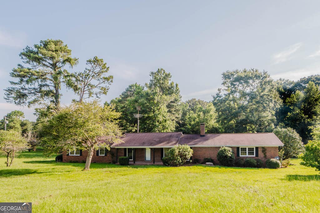 Photo of 99 Lamar Road, Vienna, GA 31092 (MLS # 10803750)