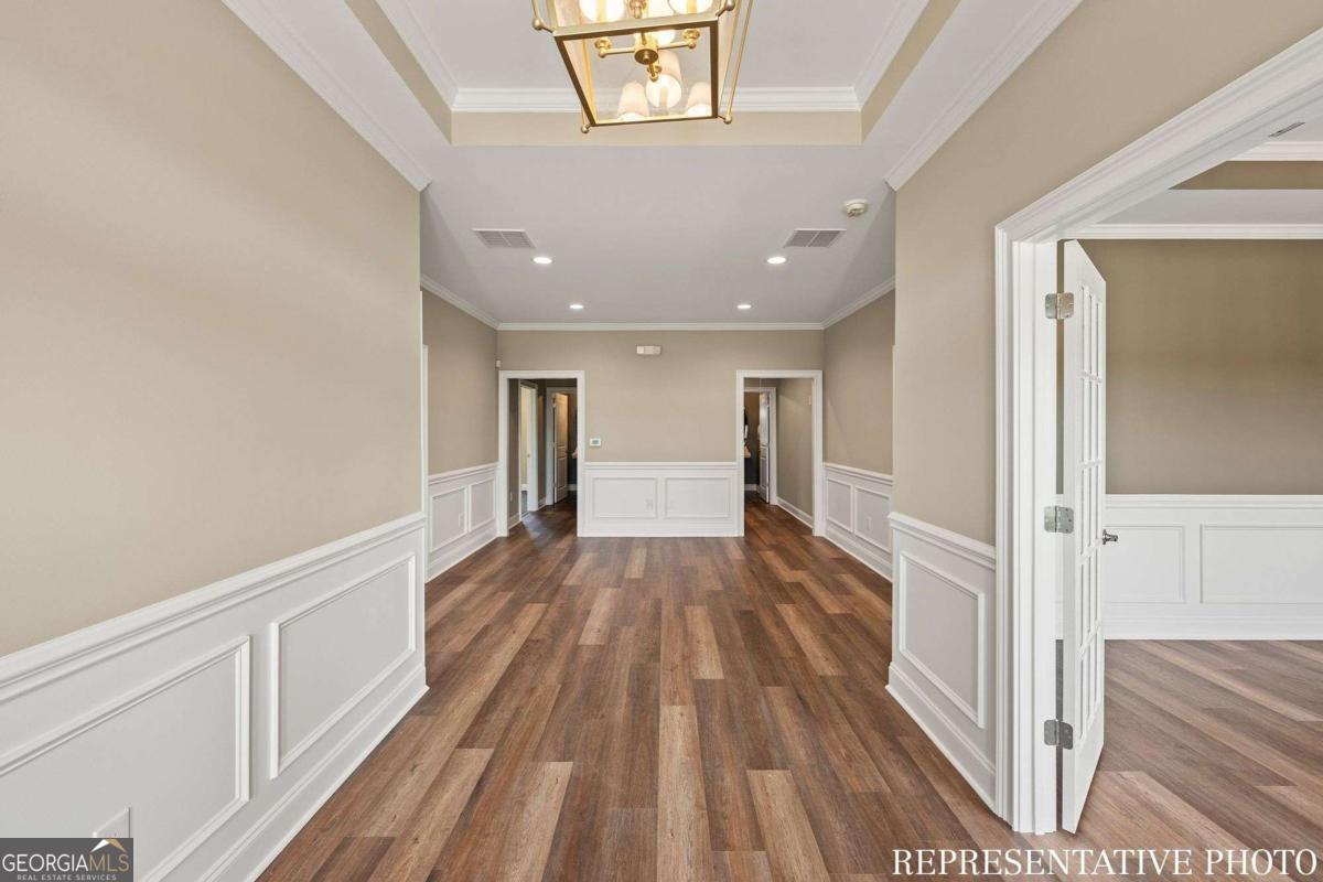 1060 Garland DR 200