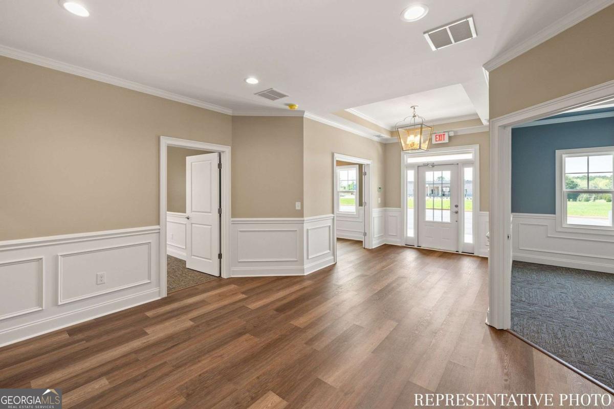 1060 Garland DR 200