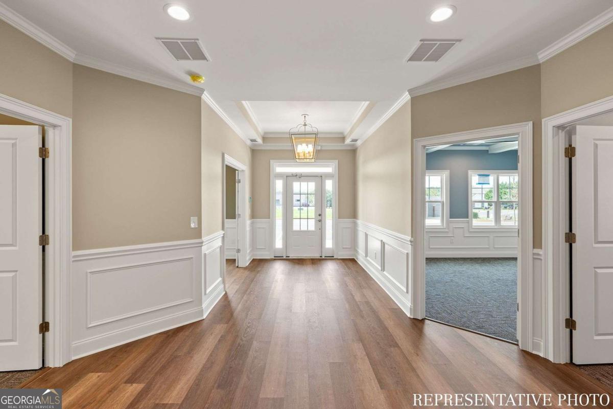 1060 Garland DR 200