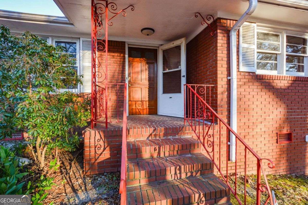 1489 Thunderwood LN SW