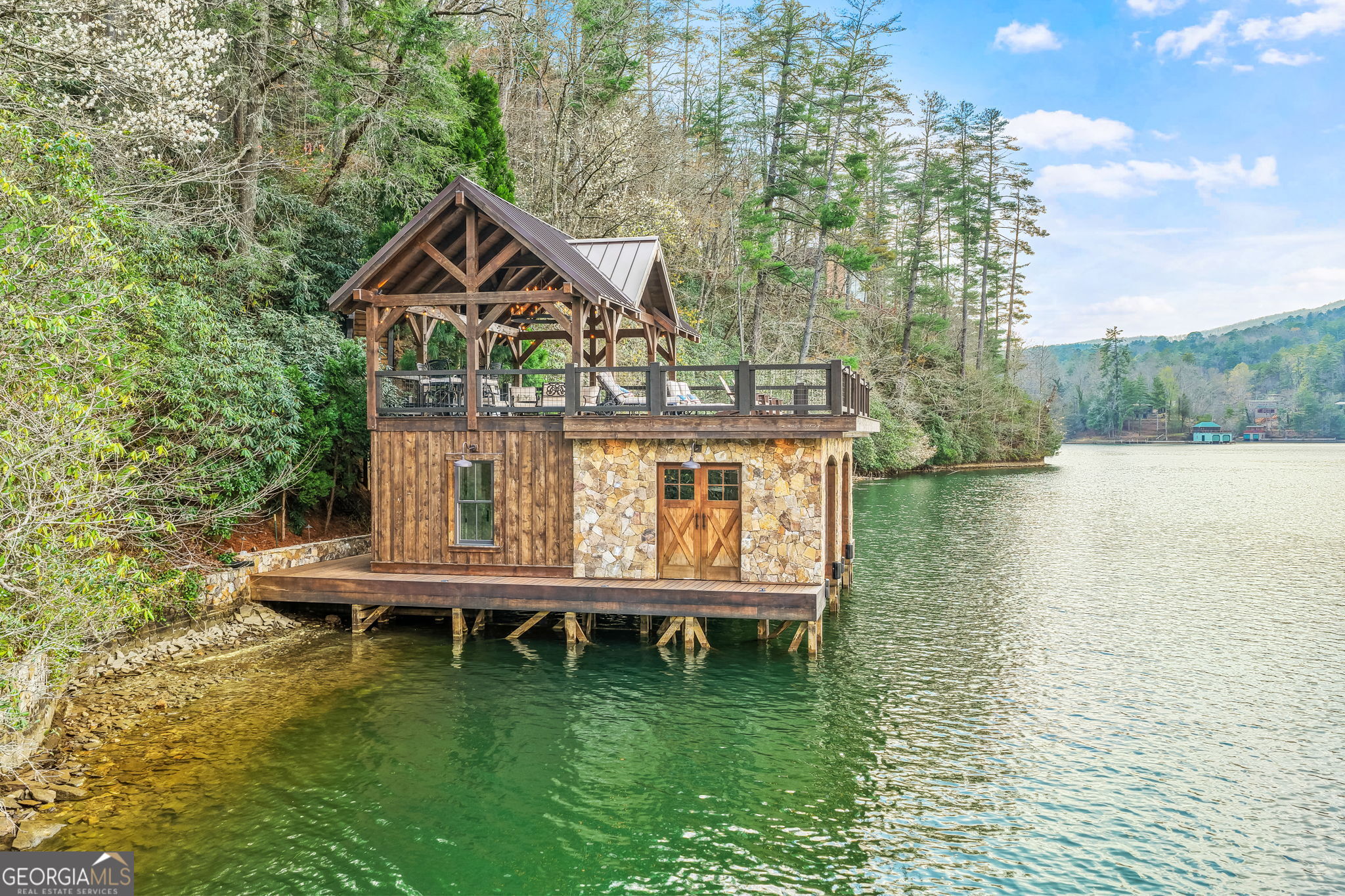 Lakemont, Georgia, 30552, United States, 6 Bedrooms Bedrooms, ,6 BathroomsBathrooms,Residential,Active,2032934