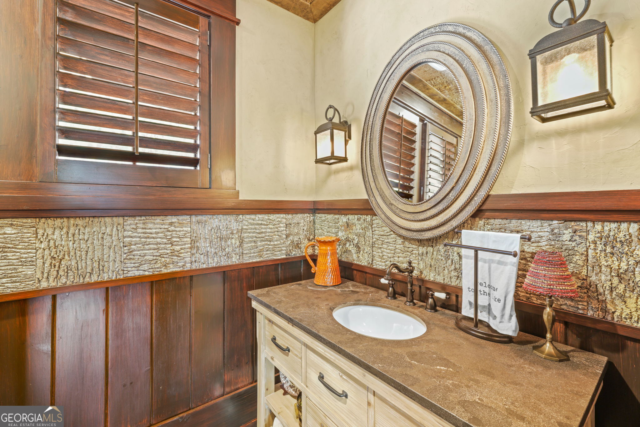 Lakemont, Georgia, 30552, United States, 6 Bedrooms Bedrooms, ,6 BathroomsBathrooms,Residential,Active,2032934