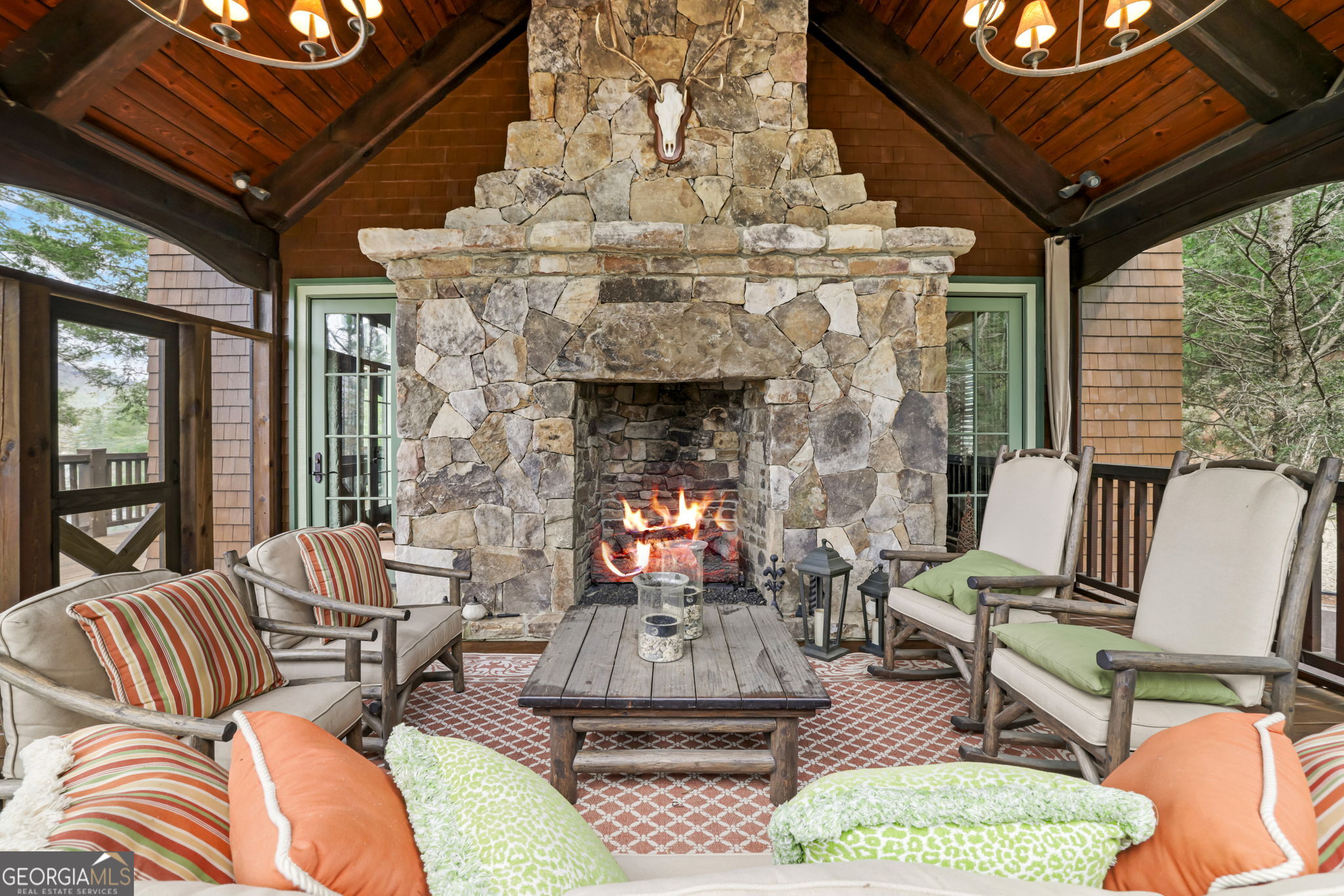 Lakemont, Georgia, 30552, United States, 6 Bedrooms Bedrooms, ,6 BathroomsBathrooms,Residential,Active,2032934