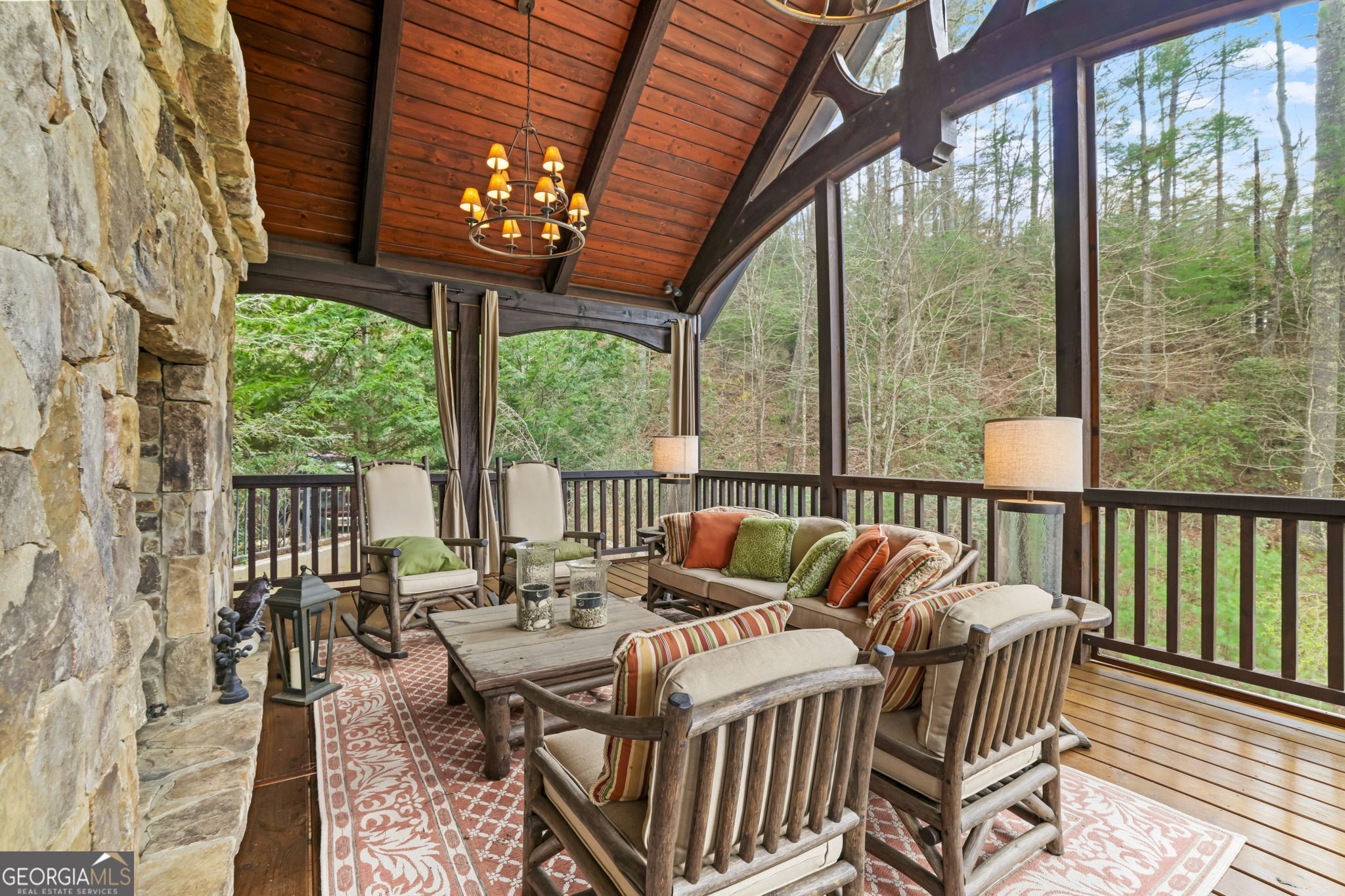 Lakemont, Georgia, 30552, United States, 6 Bedrooms Bedrooms, ,6 BathroomsBathrooms,Residential,Active,2032934