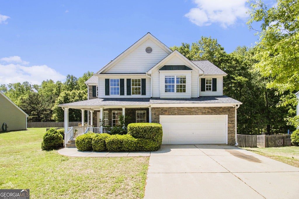 Photo of 928 Shannon Road SW, Loganville, GA 30052 (MLS # 10880670)