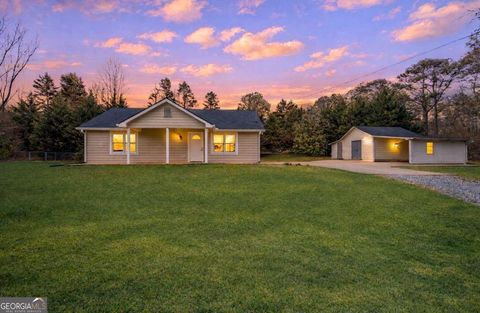 Photo of 271 Heard Drive, Dawsonville, GA 30534 (MLS # 10698235)