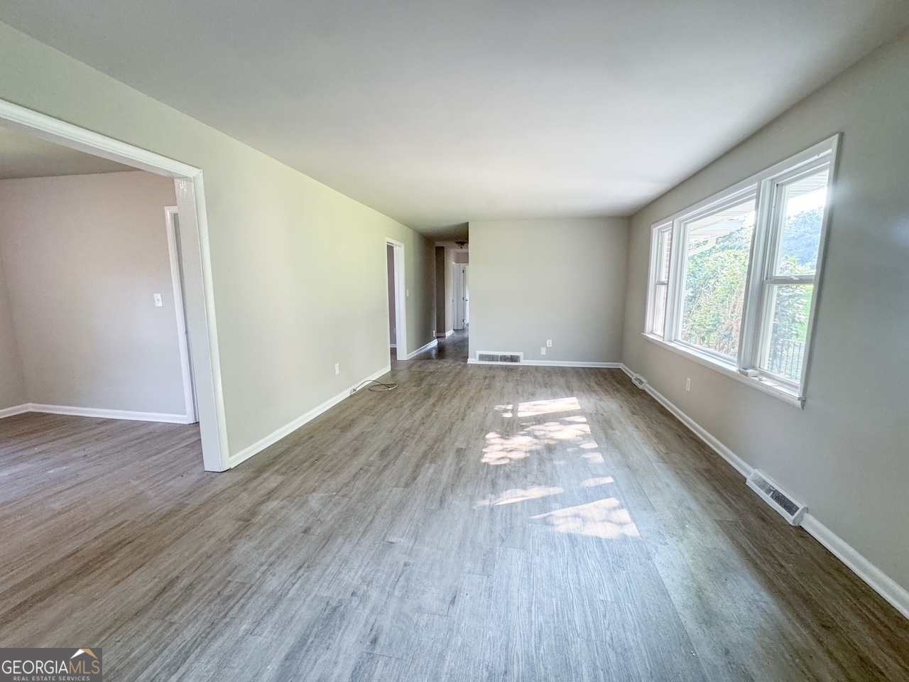 332 Flora AVE SE
