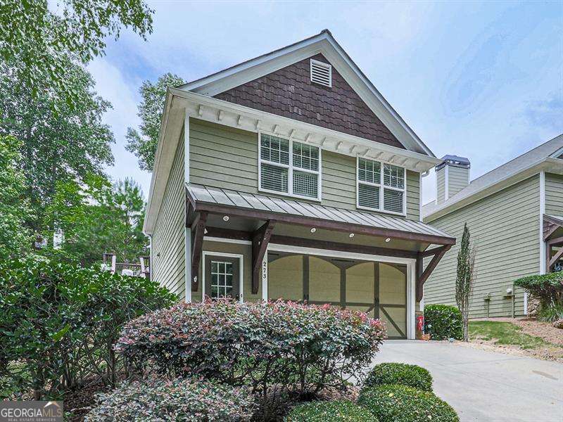 273 Lakeside DR