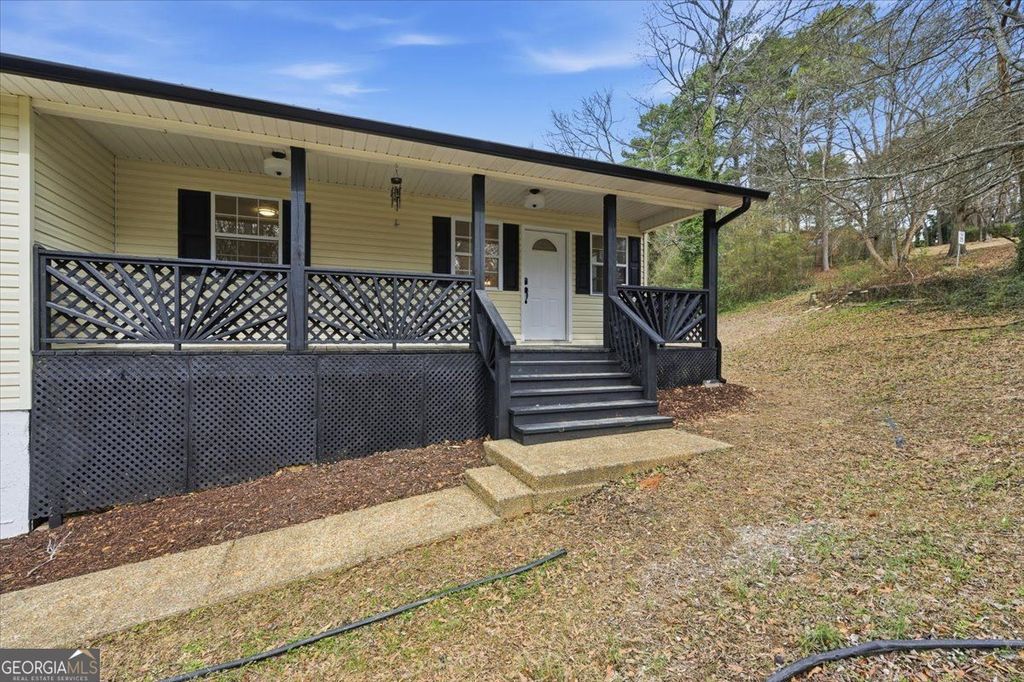 Photo of 3 Robin Hood Road NE, Rome, GA 30161 (MLS # 10690548)