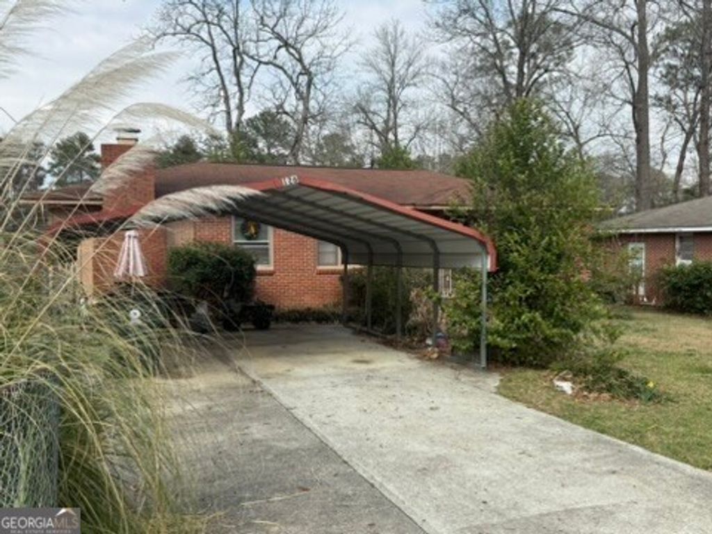 Photo of 126 Lincoln Street, Warner Robins, GA 31088 (MLS # 10696193)