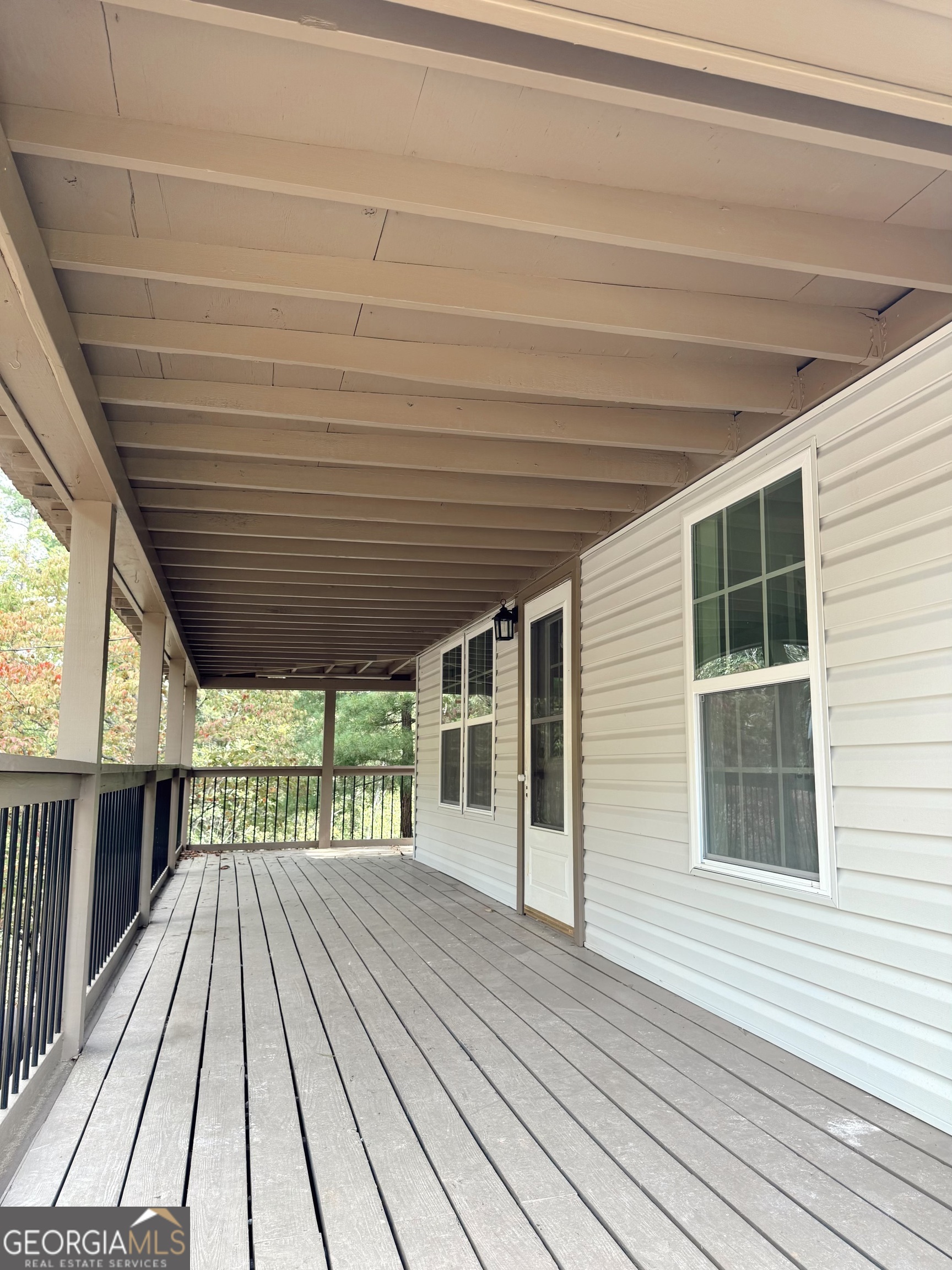 35 Chapel CIR