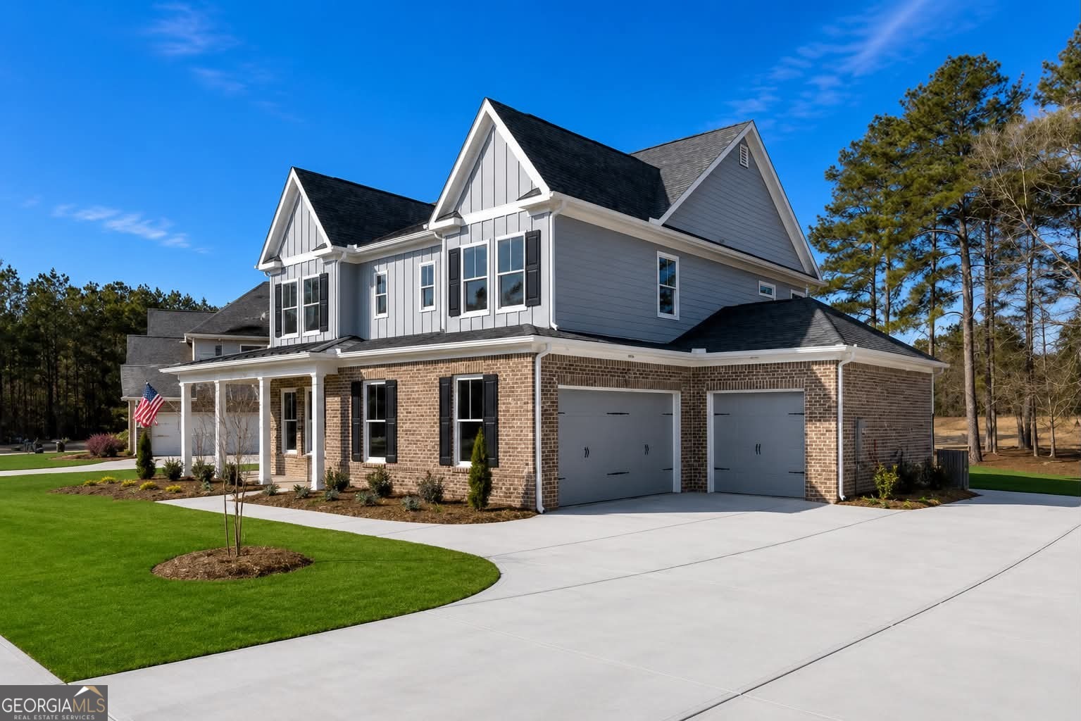 402 Manchester LN