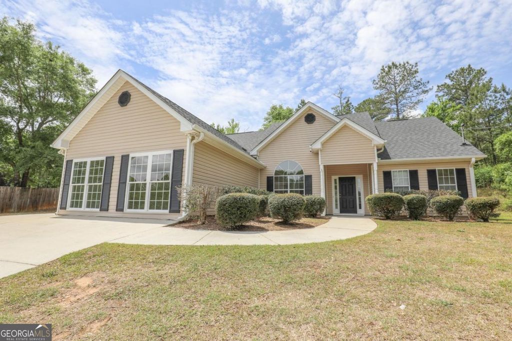 Photo of 111 Nikki Court, Milledgeville, GA 31061 (MLS # 10755944)