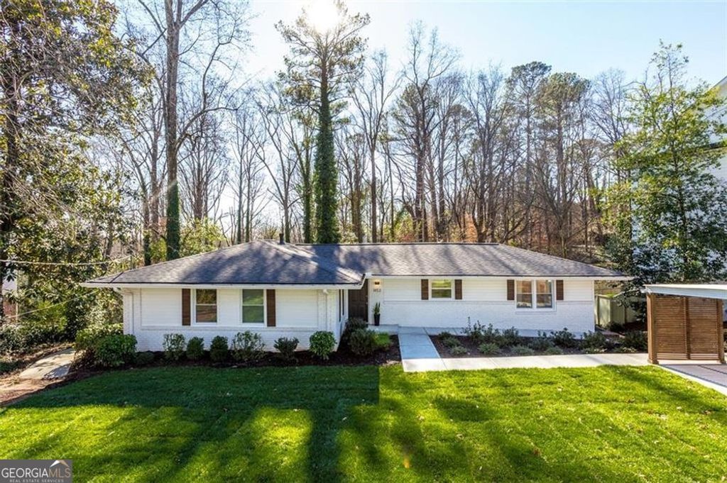 Photo of 1453 Oconee Pass NE, Brookhaven, GA 30319 (MLS # 10758877)