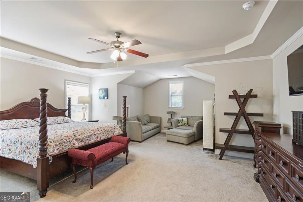 218 Ballymore LN