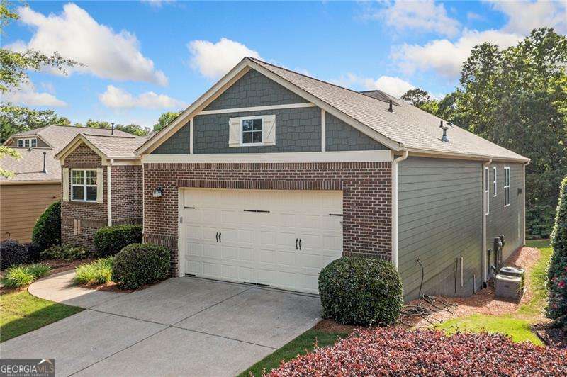 120 Laurel RDG