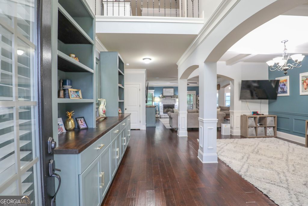 Photo of 571 Stonebranch Drive, Loganville, GA 30052 (MLS # 10812812)