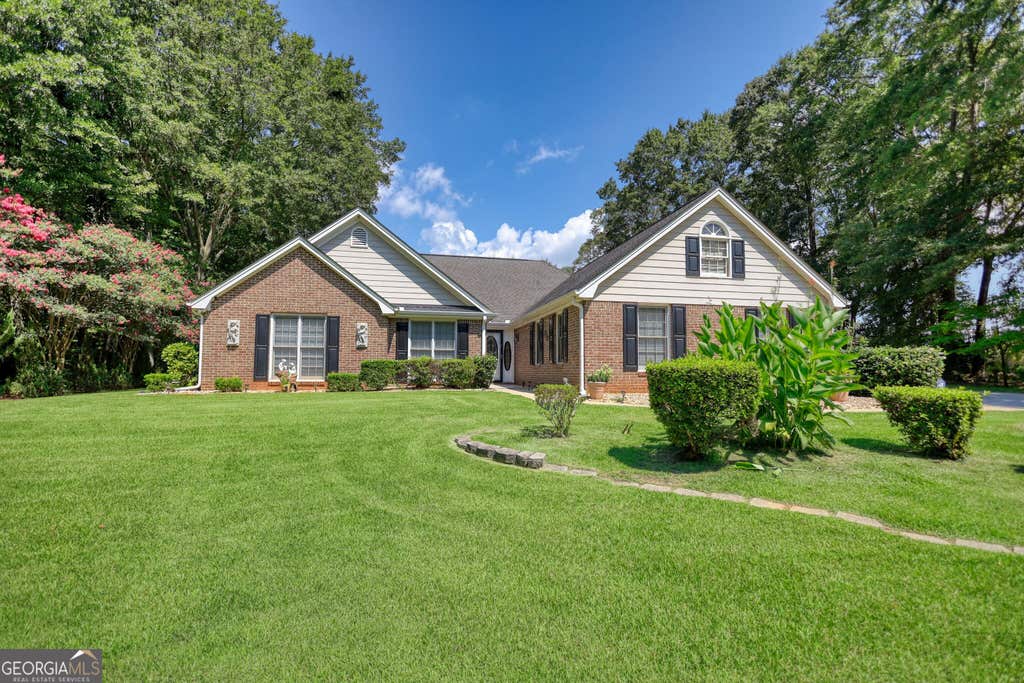 Photo of 115 Buck Creek Drive, Covington, GA 30016 (MLS # 10828214)