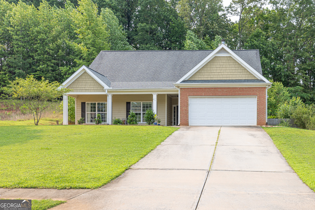 411 Redtail RD