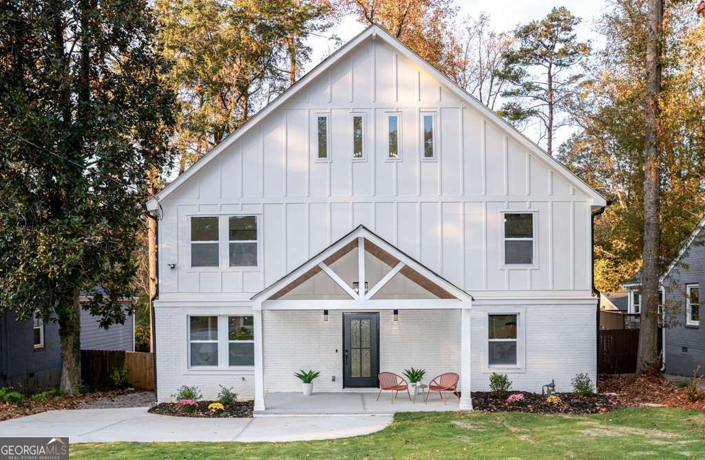 Photo of 2566 Creekwood Terrace, Decatur, GA 30030 (MLS # 10715482)