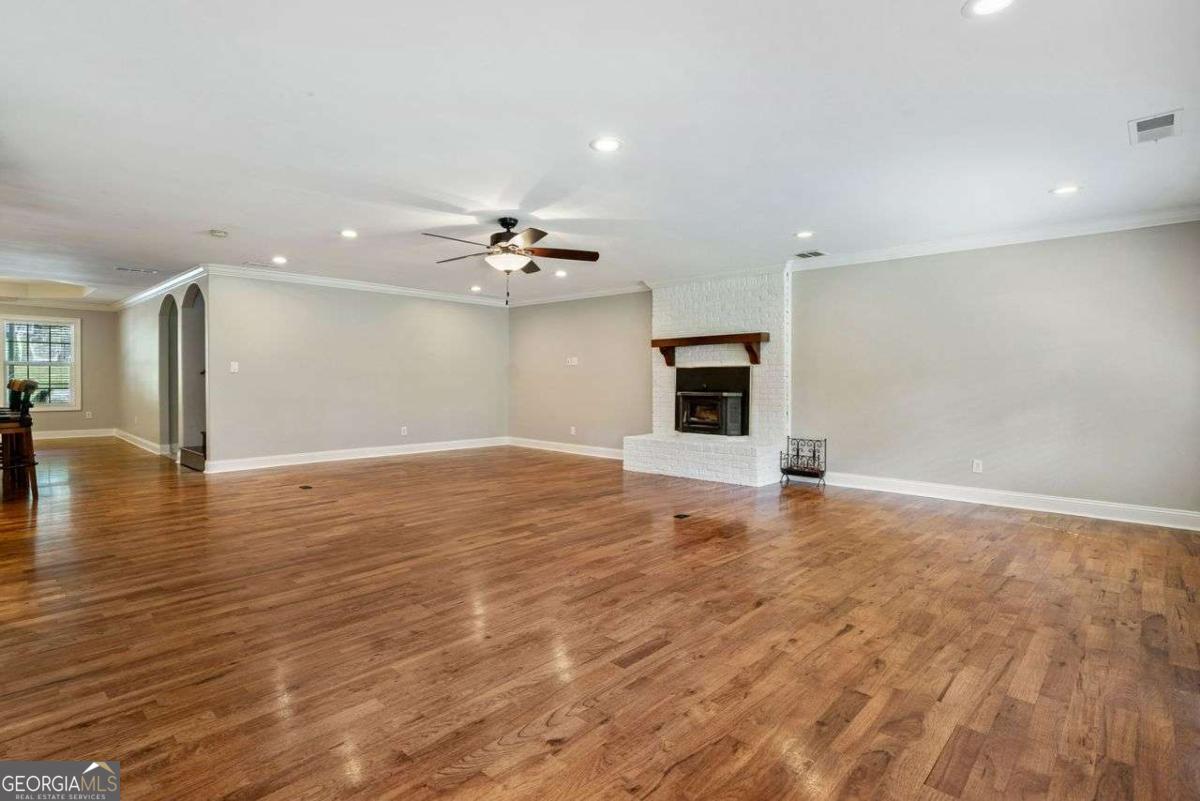 204 Mt Moriah RD